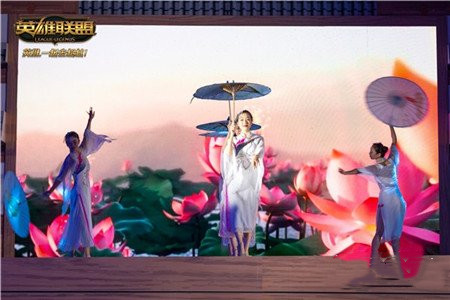 寒烟柔现身无畏出征杭州站 伴西湖圆满落幕